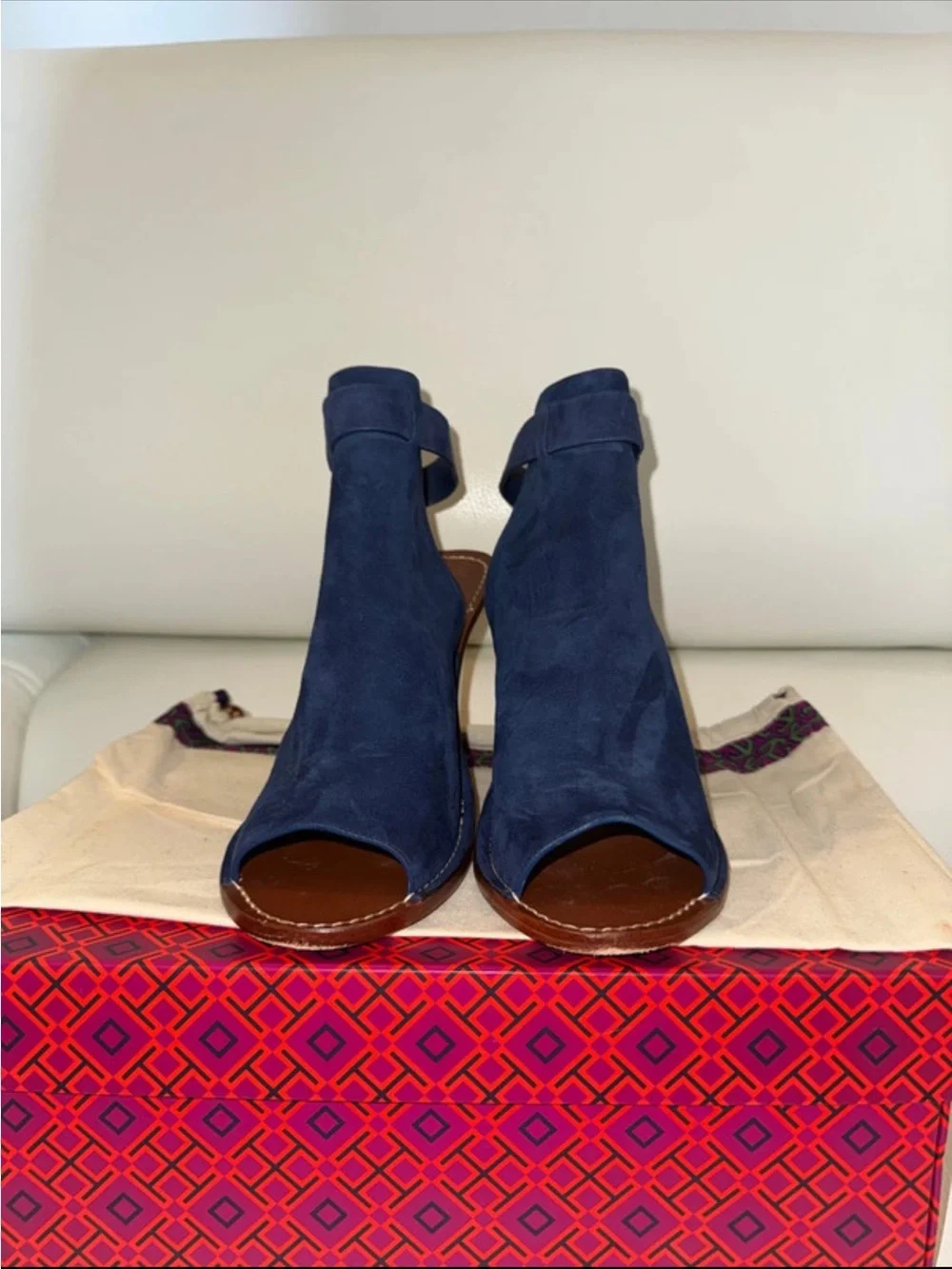 TORY BURCH NAVY SUEDE OPEN TOE BLOCK HEELS